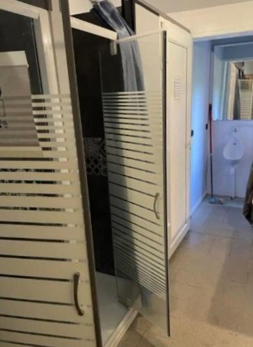 Leleka Hostel Esbly 외부 사진